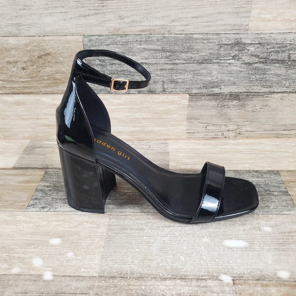 Madden Girl Star Womens Platform Sandal Sz 9 M Black Patent Leather Ankle Strap